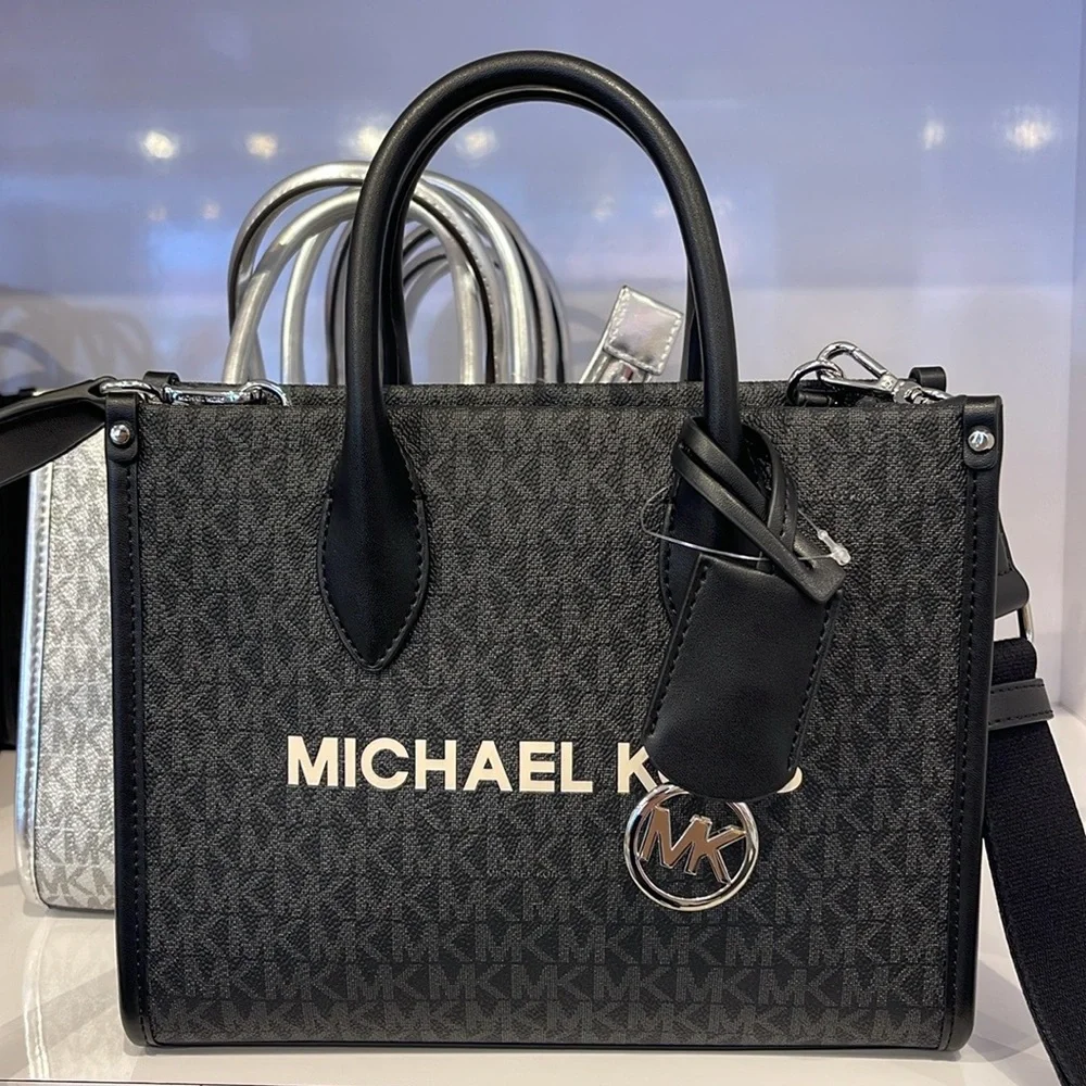 Michael Kors Mirella Small Signature Logo Crossbody Bag
Black
NWT - Picture 9 of 16